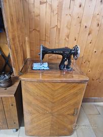 Macchina da cucire SINGER