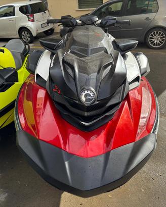 Moto d'acqua SeaDoo RXP 325 2024 20 ore