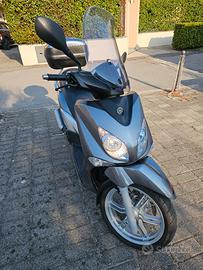 Yamaha XCity 250