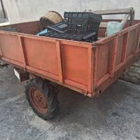 Rimorchio agricolo