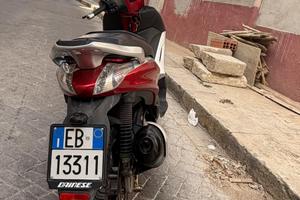 Beverly 125 4T