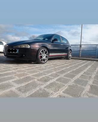 Alfa romeo 147 Ducati corse 