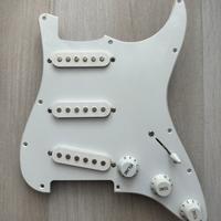 Battipenna Squier Stratocaster Bullet