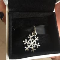 Pandora Charms Fiocco di neve 390354cz