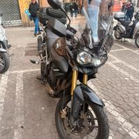 Triumph tiger 800