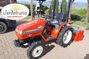 TRATTORE AGRICOLO USATO
