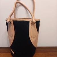 Borsa Coccinelle a secchiello 