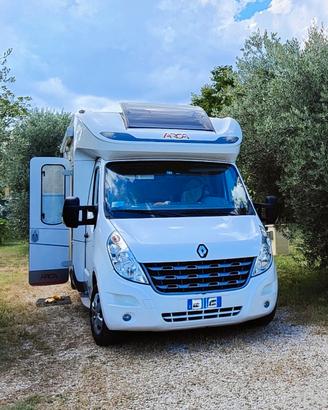 Camper Semintegrale ARCA P 697 LSX