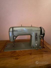 Macchina da cucire Herman