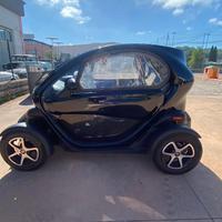 TWIZY 80