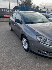 lancia delta 1.6 2012 