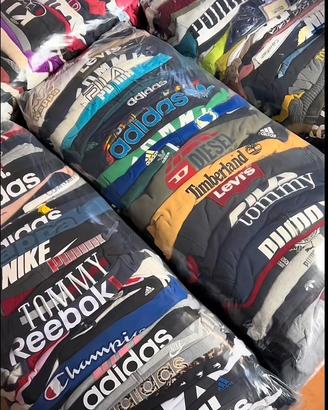 Stock abbigliamento vintage usato Grado A–10€ /kg