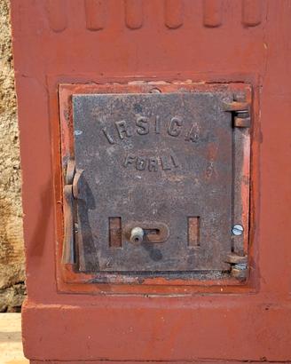 stufa in terracotta 
