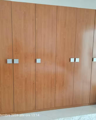 Armadio+comodini+comò+ settimino+ specchio