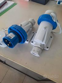 Spine Gewiss da muro/pannello monofase 16A