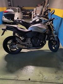 Honda Hornet 600, anno 2008, 16805 km.