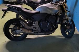Honda Hornet 600, anno 2008, 16805 km.