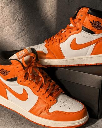 Jordan 1 mid White and Orange 
