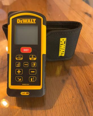 Misuratore laser Dewalt