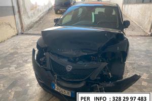 Lancia Ypsilon 1.0CC Hybrid-(PRIVATO)-2020