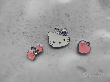 Charm smaltati Hello Kitty