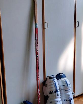 Attrezzatura hokey a rotelle