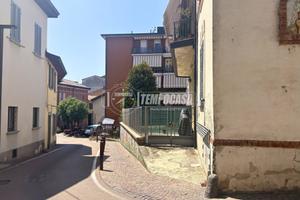 BILOCALE A POCHI PASSI DALLA STAZIONE DI OSNAGO!