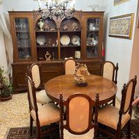 Tavolo e mobile soggiorno classico