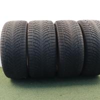 Gomme Nokian Tyres WR 275 45 21 315 40 21  Inverno