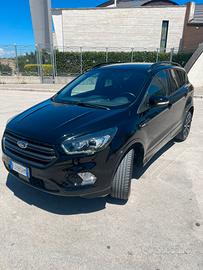 Kuga st line