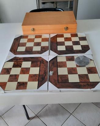 Scacchi in ceramica con scacchiera in legno