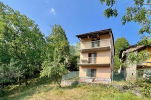 CASA INDIPENDENTE A VIÙ