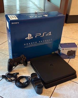 Ps4 slim 1tb + carica joystick + 2 giochi