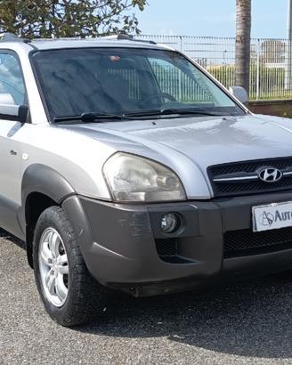 HYUNDAI Tucson 2.0 CRDi Dynamic GANCIO TRAINO