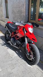 Ducati hypermotard 796