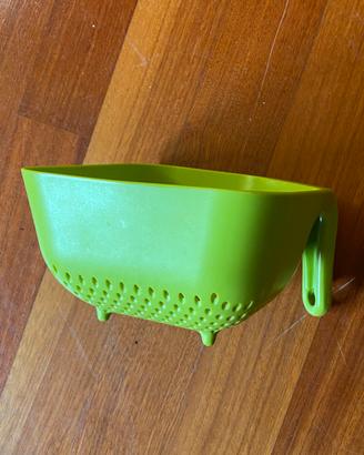 Scolapasta SQUARE COLANDER di Joseph & Joseph
