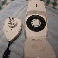 Articoli d'arredo : vari telefoni retro' 
