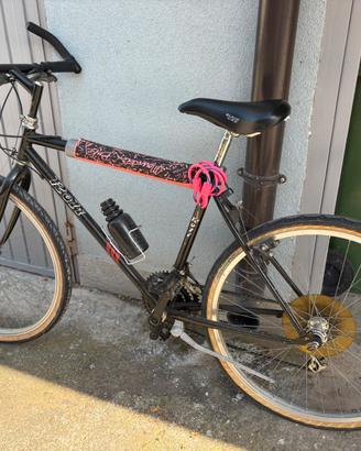 Bici Mountain bike