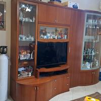 Camera da letto+,parete attezzata