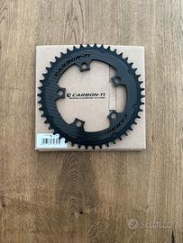 Monocorona Carbon Ti 46t AXS