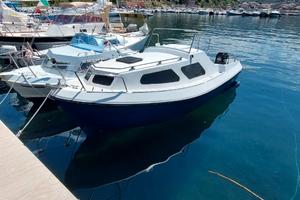 Pilotina cabinata 6mt.