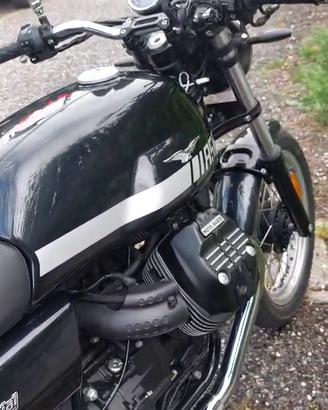Moto Guzzi v 7 850 Special - super accessioriata