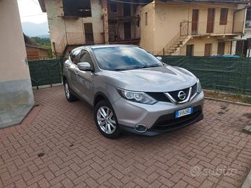 Nissan quashqai