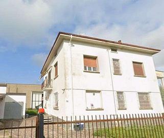 Villa a Cavaria con Premezzo (VA)