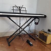 Tastiera modello Roland RD - 100