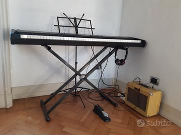 Tastiera modello Roland RD - 100