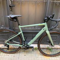 Bicicletta gravel elettrica Cannondale Topstone