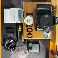 Nikon D7200 con accessori obbiettivo tokina pro