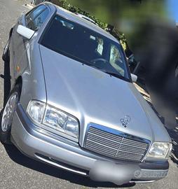 Mercedes Benz C 200