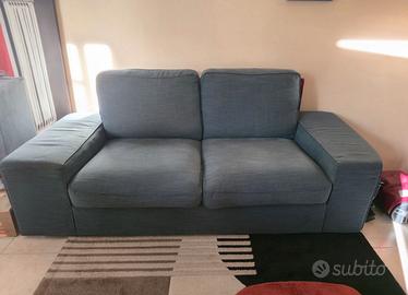 Divano IKEA KIVIK a 2 posti BLU